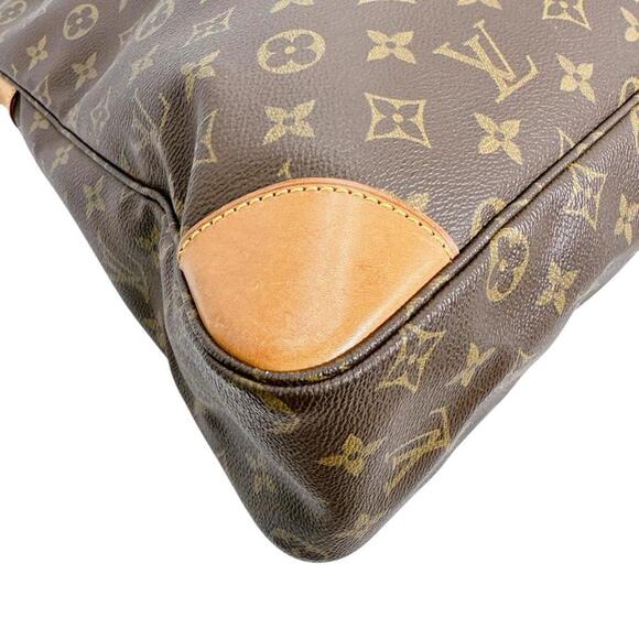 LOUIS VUITTON Brown Monogram Canvas Shoulder Bag - Picture 6 of 16